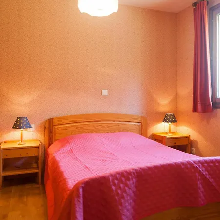 A 6 Bedroom With A Sauna And Mountain Views Located In The Alps