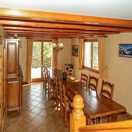 A 6 Bedroom With A Sauna And Mountain Views Located In The Alps *
